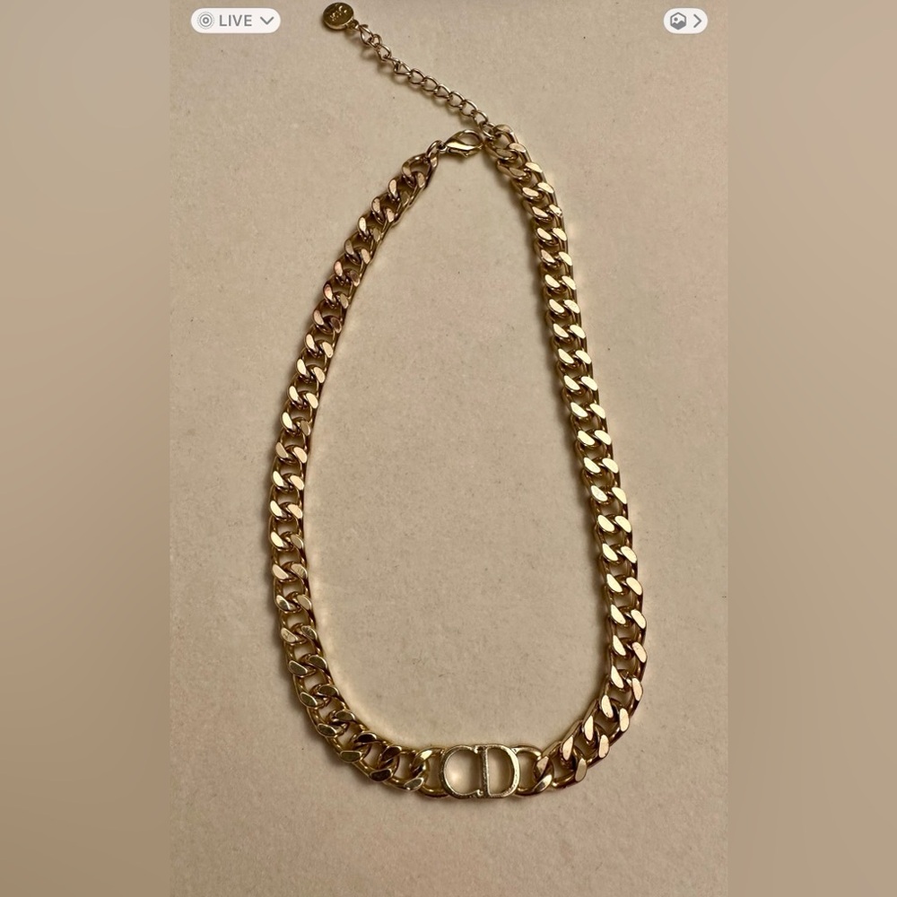 Gold Fashion Necklace